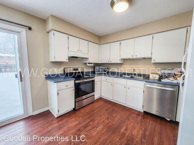 Building Photo - 3 br, 1 bath House - 2103 Norwood Dr