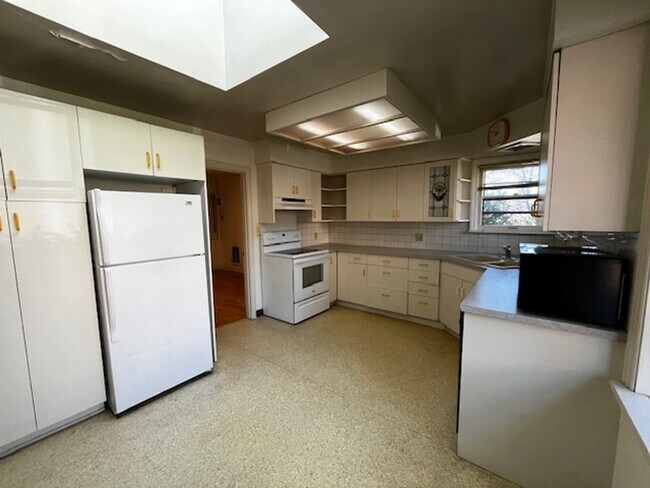 Foto del edificio - Beautiful 2 bed, 1 bath Home in Columbia N...