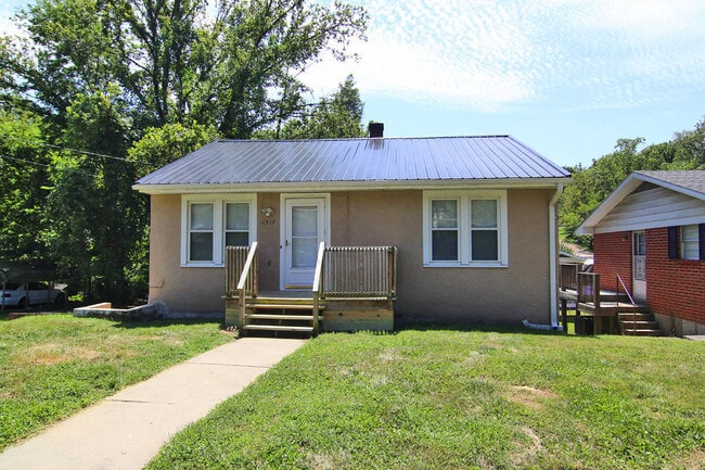 Building Photo - 1517 Wayne St