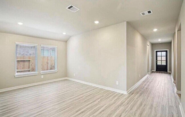 Foto del edificio - 3110 Winding Mile Ct