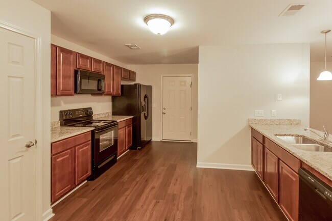 Foto del edificio - 4061 Colton Dr