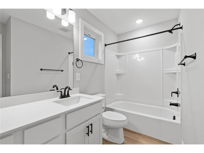 Building Photo - 13218 Jewell St NE