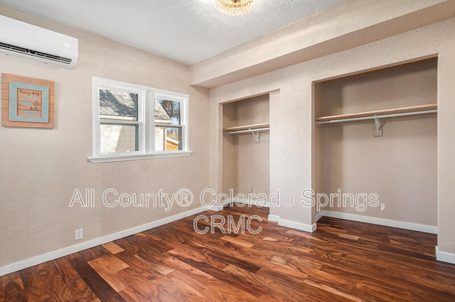 Building Photo - 718 E Cache La Poudre St