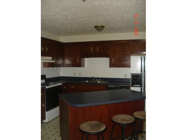 Foto del edificio - 3 Bedroom Pet Friendly Home For Rent Near ...