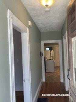 Building Photo - 65 Hancock St