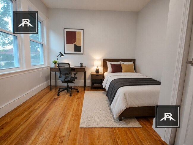 Building Photo - 48 Greycliff Rd