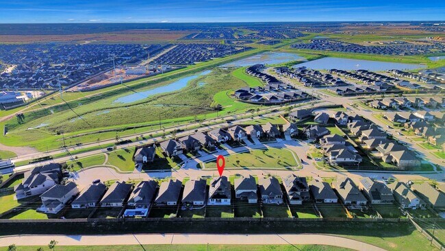 Foto del edificio - 4219 Prairie Landing Ln