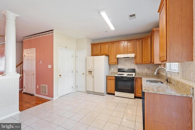 Foto del edificio - 1209 Blossom Cir