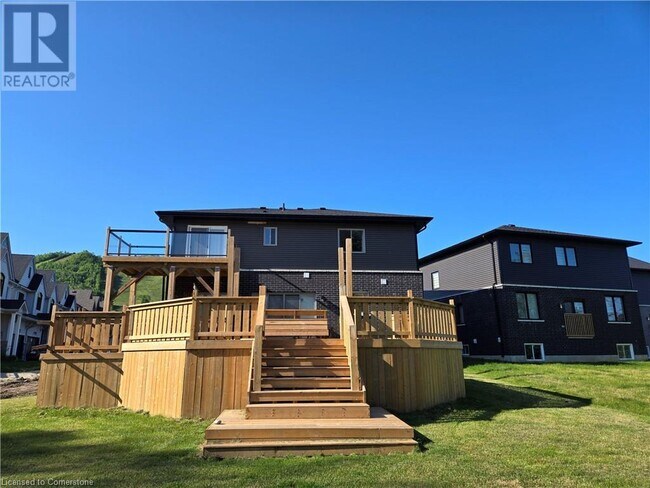 Building Photo - 133 Rosie St