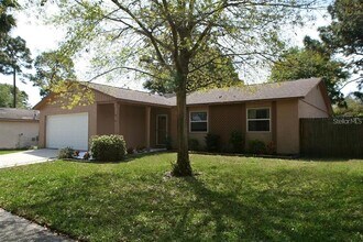 Building Photo - 104 Hillcrest Dr