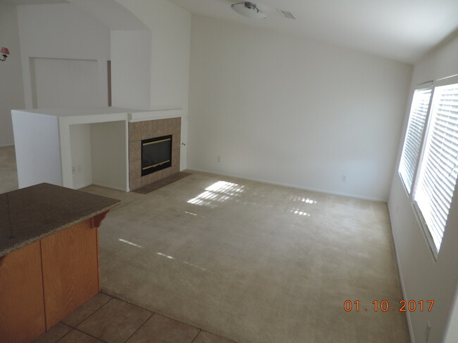 Building Photo - great home