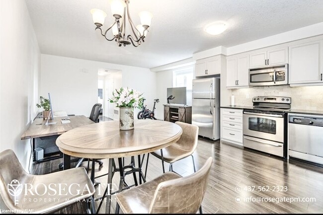 Building Photo - Bright 1-Bedroom Unit in Kitchener – 750 S...