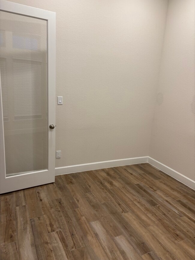 Building Photo - 18522 Wolf Mountain Ln