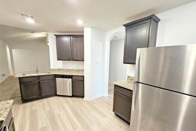 Building Photo - 340 Barrel Cactus Dr