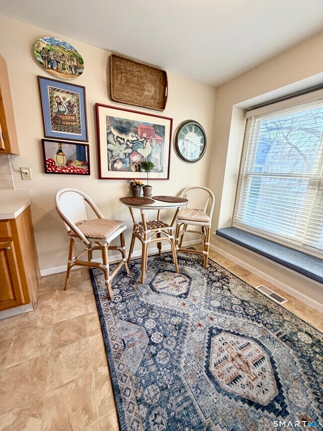 Foto del edificio - 16 Fawn Ridge Ln