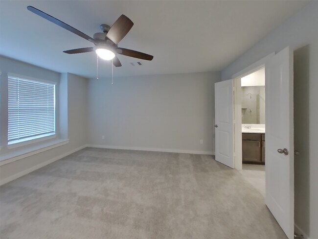 Foto del edificio - 22704 Terrazzo Dr