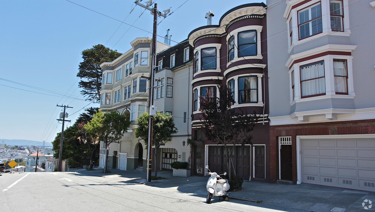 Building Photo - 1169 Filbert St
