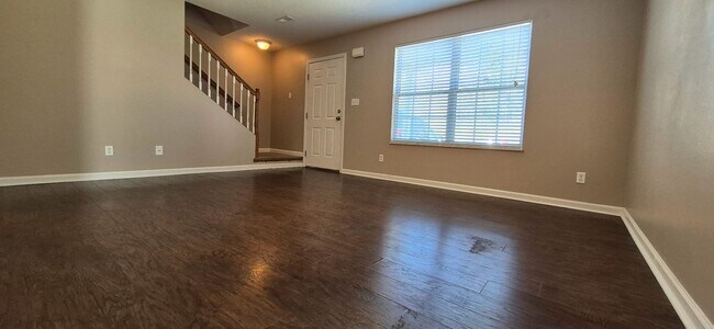 Foto del edificio - 4701 Scepter Way