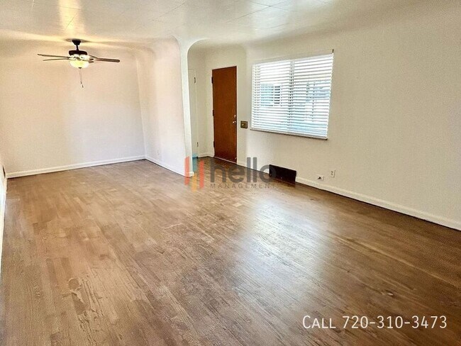 Building Photo - 208 S Ammons St