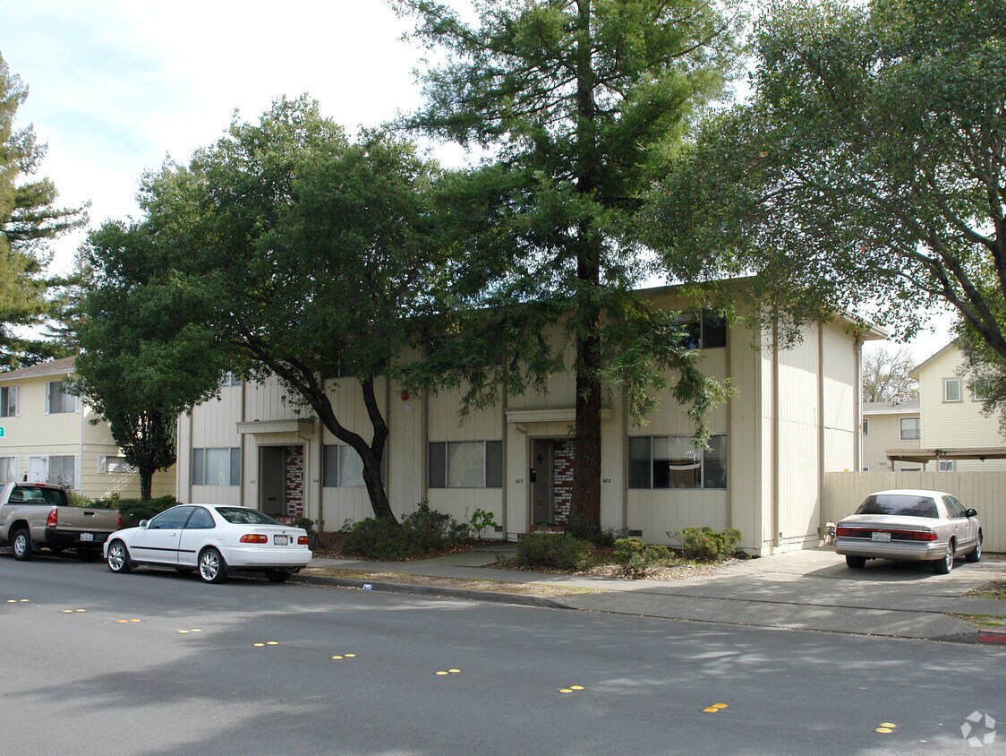 Primary Photo - 600-606 Pacific Ave