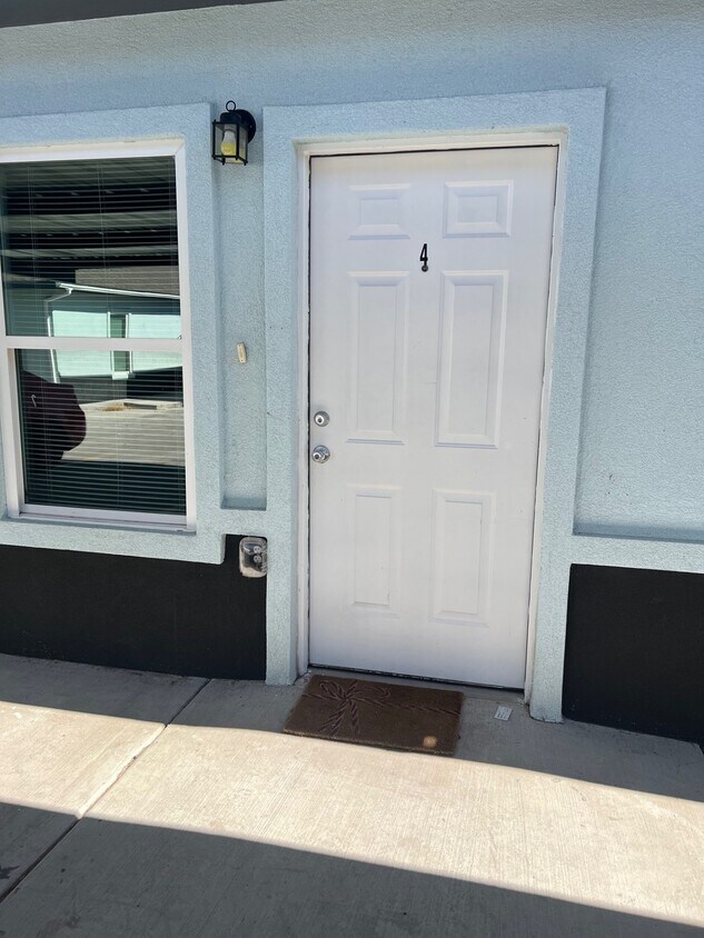 Foto principal - 1306 Royola St