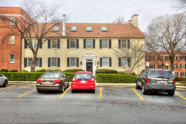 Foto del edificio - 2204 Washington Ave