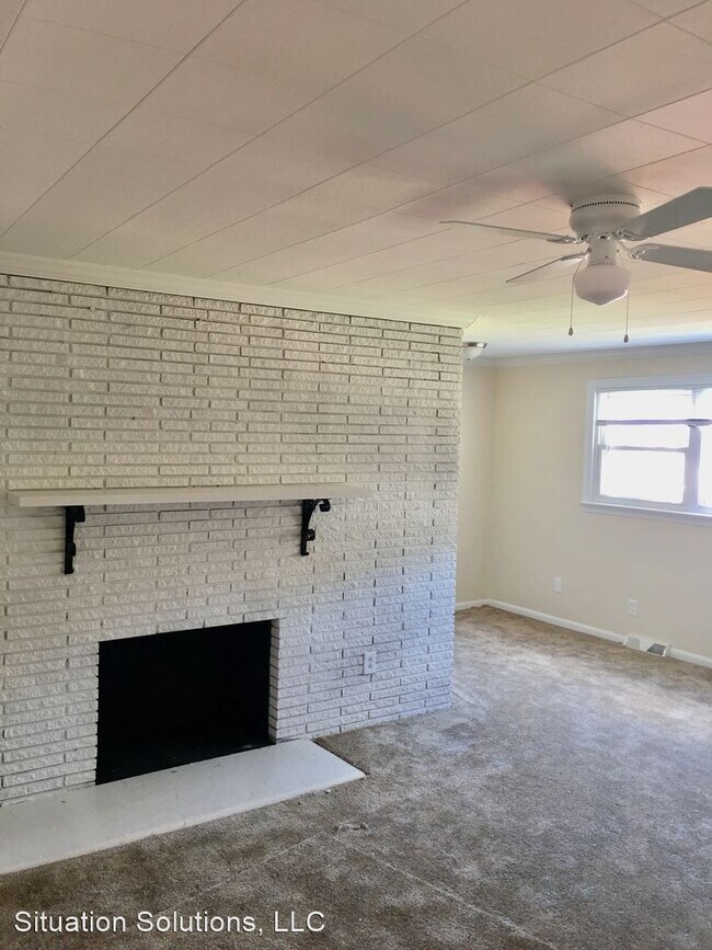 Building Photo - 3 br, 2.5 bath House - 711 Dune Street