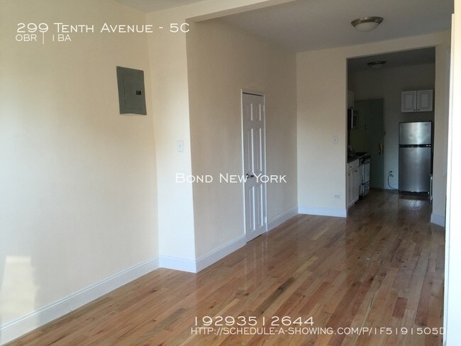 Building Photo - 299 10th Ave