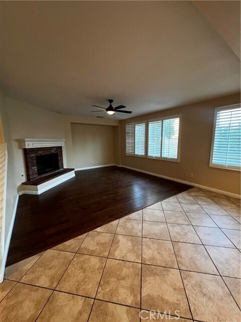 Foto del edificio - 7090 Cottage Grove Dr
