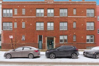 Building Photo - 2350 W Charleston St