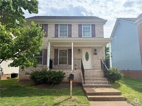 Building Photo - 1709 Kemper St