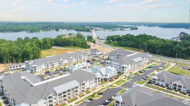 Building Photo - The LakeHouse on Wylie