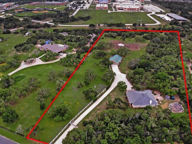 Building Photo - 704 Ridgmar Rd