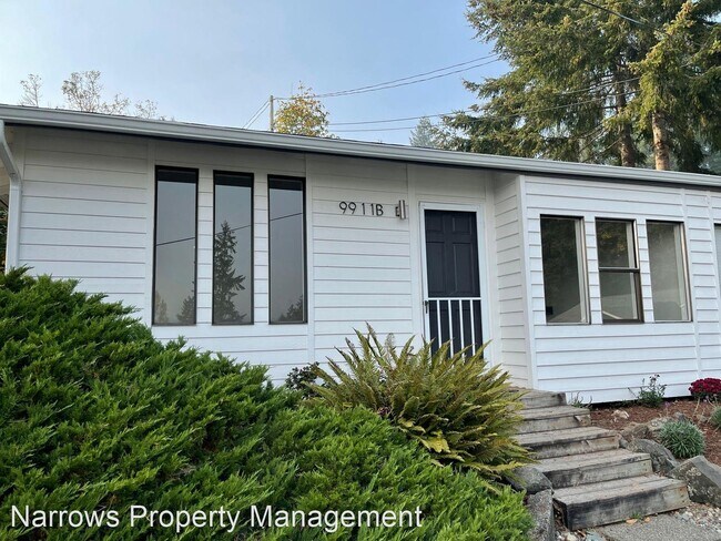 Building Photo - 1 br, 1 bath House - 9911B Peacock Hill Ave