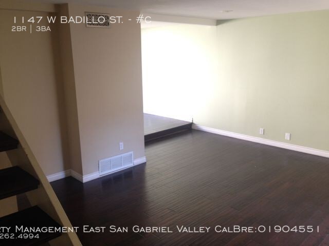 Building Photo - 1147 W Badillo St