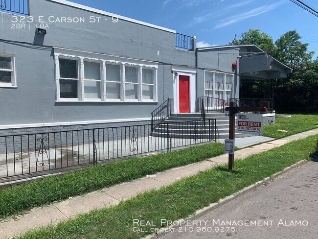 Building Photo - 323 E Carson