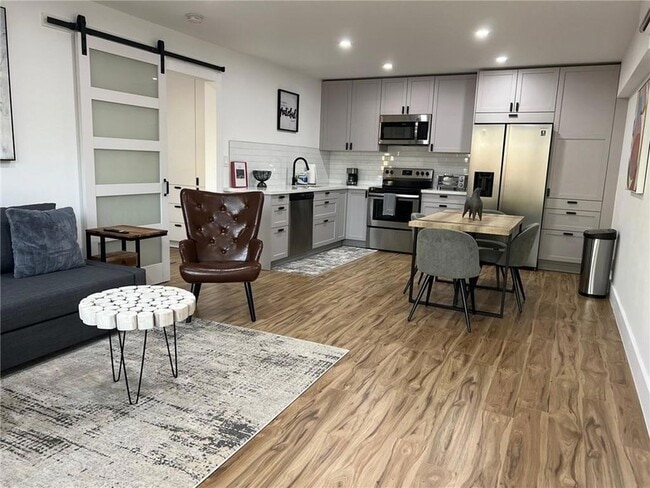 Photo - 1415 SW 9th Street Unit A Apartment