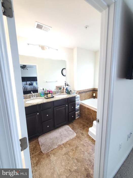 Foto del edificio - 5409 Double Day Ln