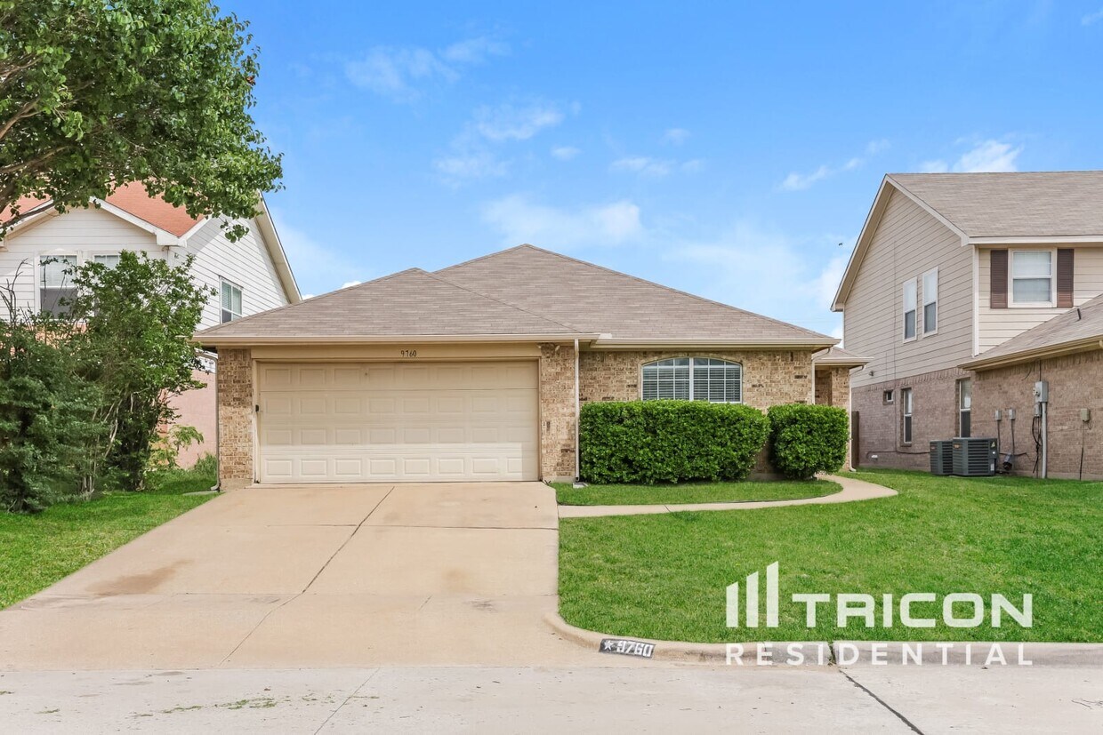 Foto principal - 9760 Stoney Bridge Rd
