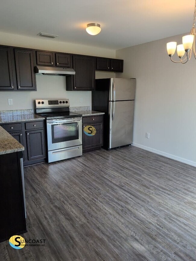 Foto del edificio - 11341 Poplin Ave