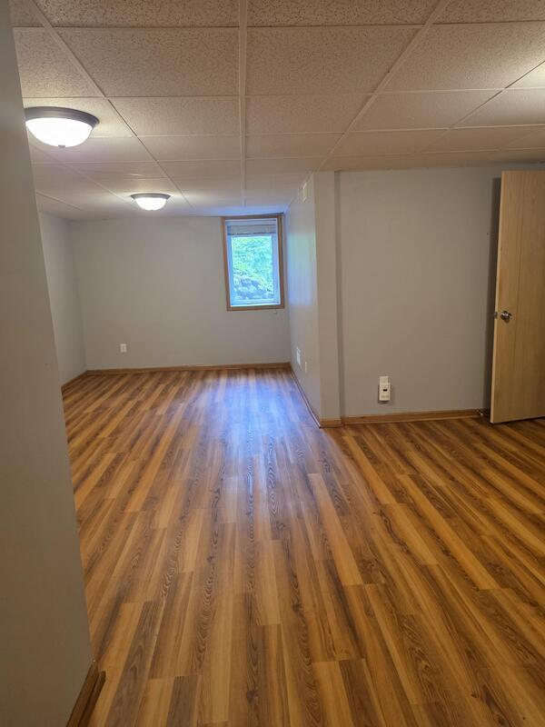 Building Photo - 1219 Hart Blvd