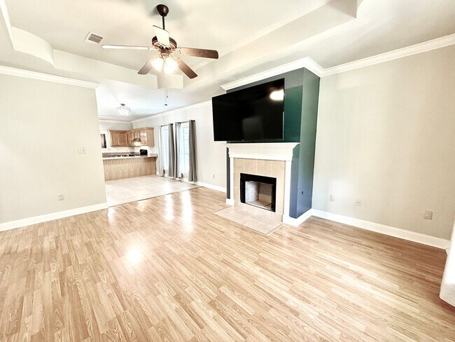 Foto del edificio - 16918 Watkins Rd