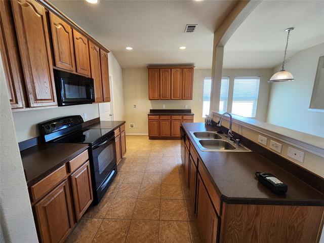 Building Photo - 1728 Quail Grove Dr