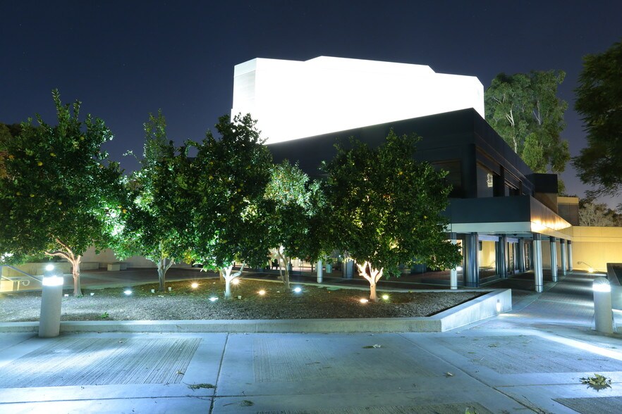 Picture of University Town Center Irvine