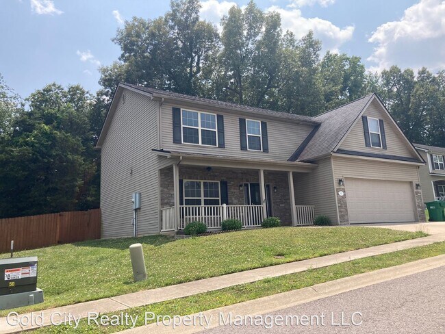 Building Photo - 4 br, 2.5 bath House - 103 Ashmore Court