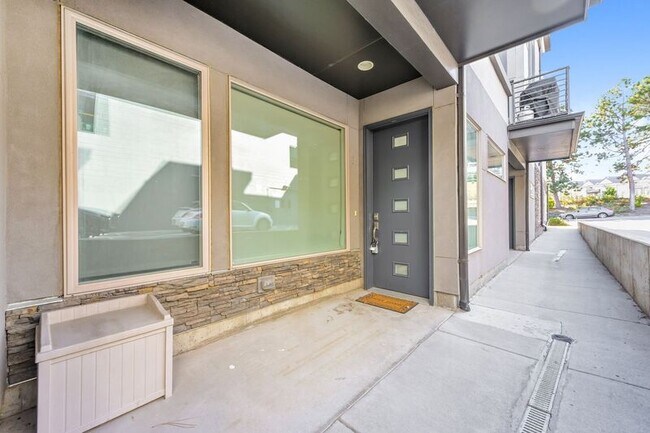 Foto del edificio - 2649 17th St