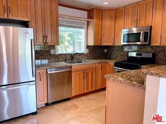 Foto del edificio - 309 Broadway St