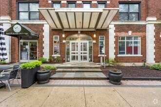 Building Photo - 881 Lafayette Blvd