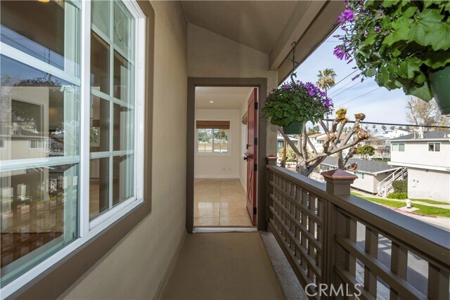 Building Photo - 521 Jasmine Ave