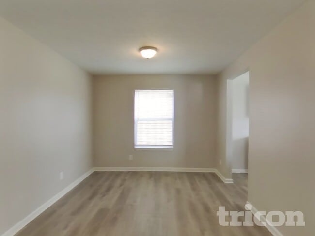 Building Photo - 4459 Bellchime Dr